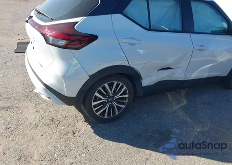 2022 Nissan Kicks Sv Xtronic Cvt z USA, uszkodzony, nr VIN 3N1CP5CV7NL486316